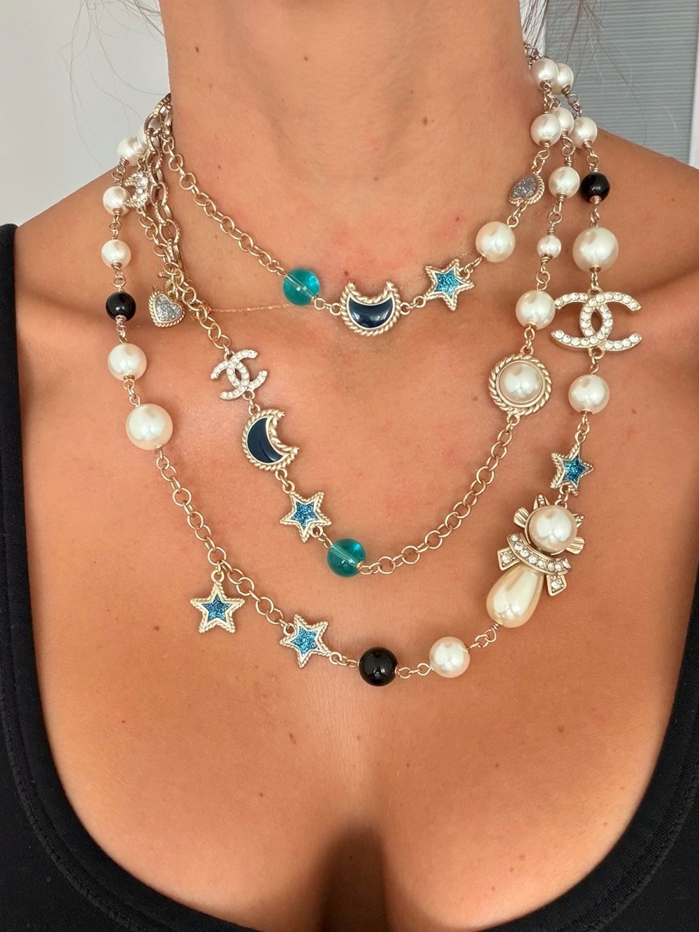 💙CHANEL Gold-Tone Multi-Strand Pearl Necklace with Blue Stars & Black Beads✨ - Picture 11 of 11
